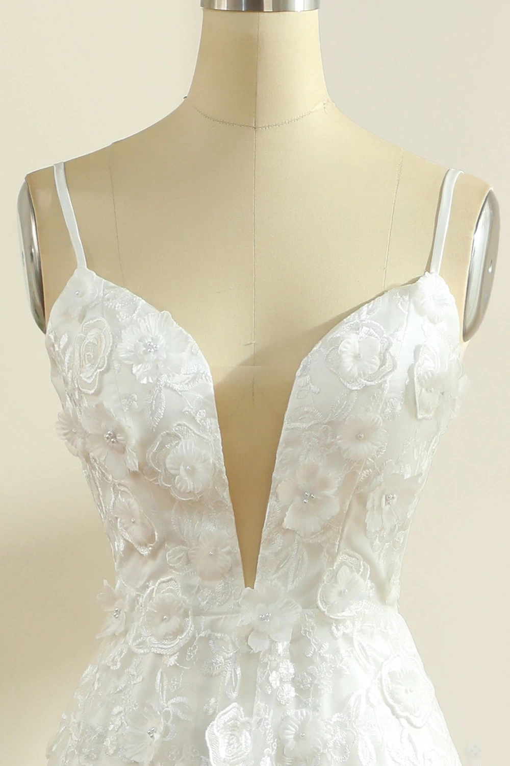 Spaghetti Blanc Sangles Boho Robe De Mariée Avec Fente 6 Spaghetti Blanc Sangles Boho Robe De Mariée Avec Fente – Image 4