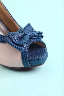Talons Hauts Avec Bowknot 18 Talons Hauts Avec Bowknot -Zapaka 93878496e3db9ebacbff4572b45d0569