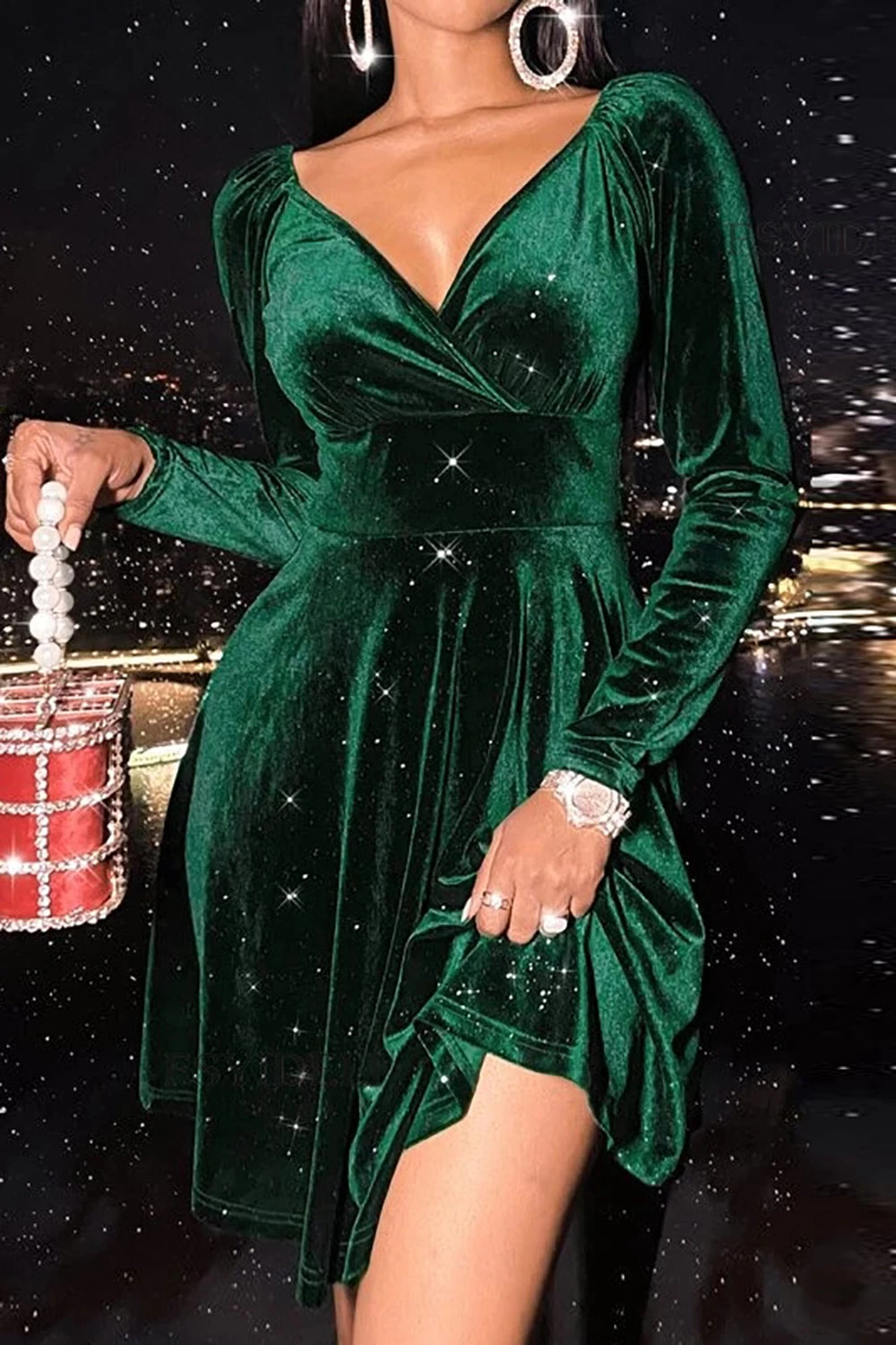 Robe De Noël En Velours Vert Col En V 6 Robe De Noël En Velours Vert Col En V – Image 4