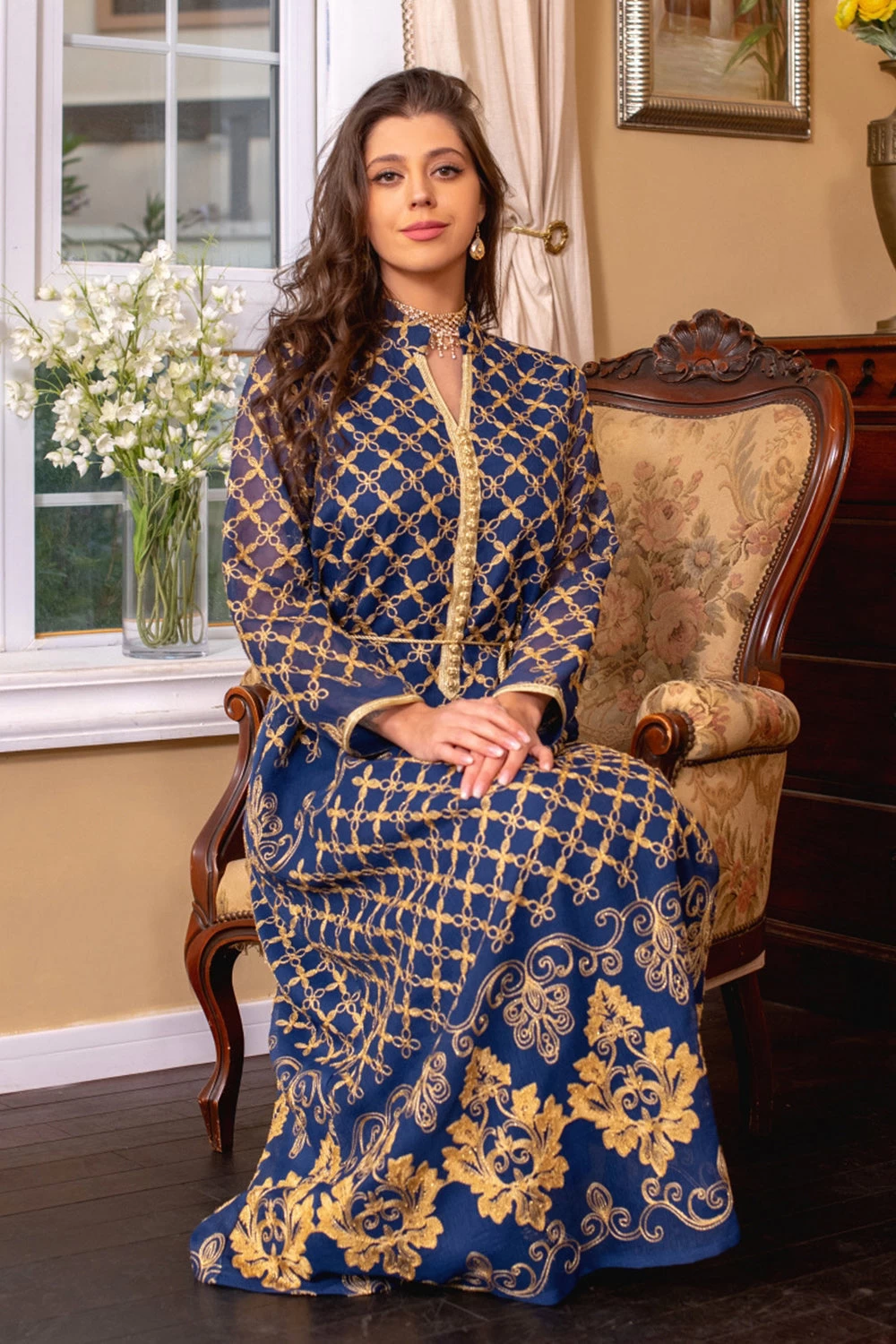 Robe Maxi Abaya Brodée élégante Et Verte 5 Robe Maxi Abaya Brodée élégante Et Verte – Image 3