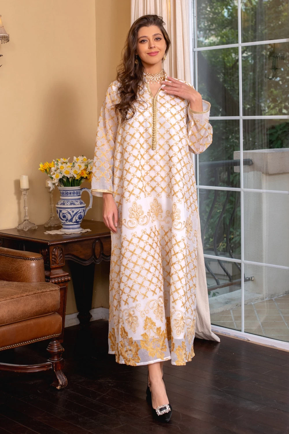 Robe Maxi Abaya Brodée élégante Et Verte 12 Robe Maxi Abaya Brodée élégante Et Verte – Image 10