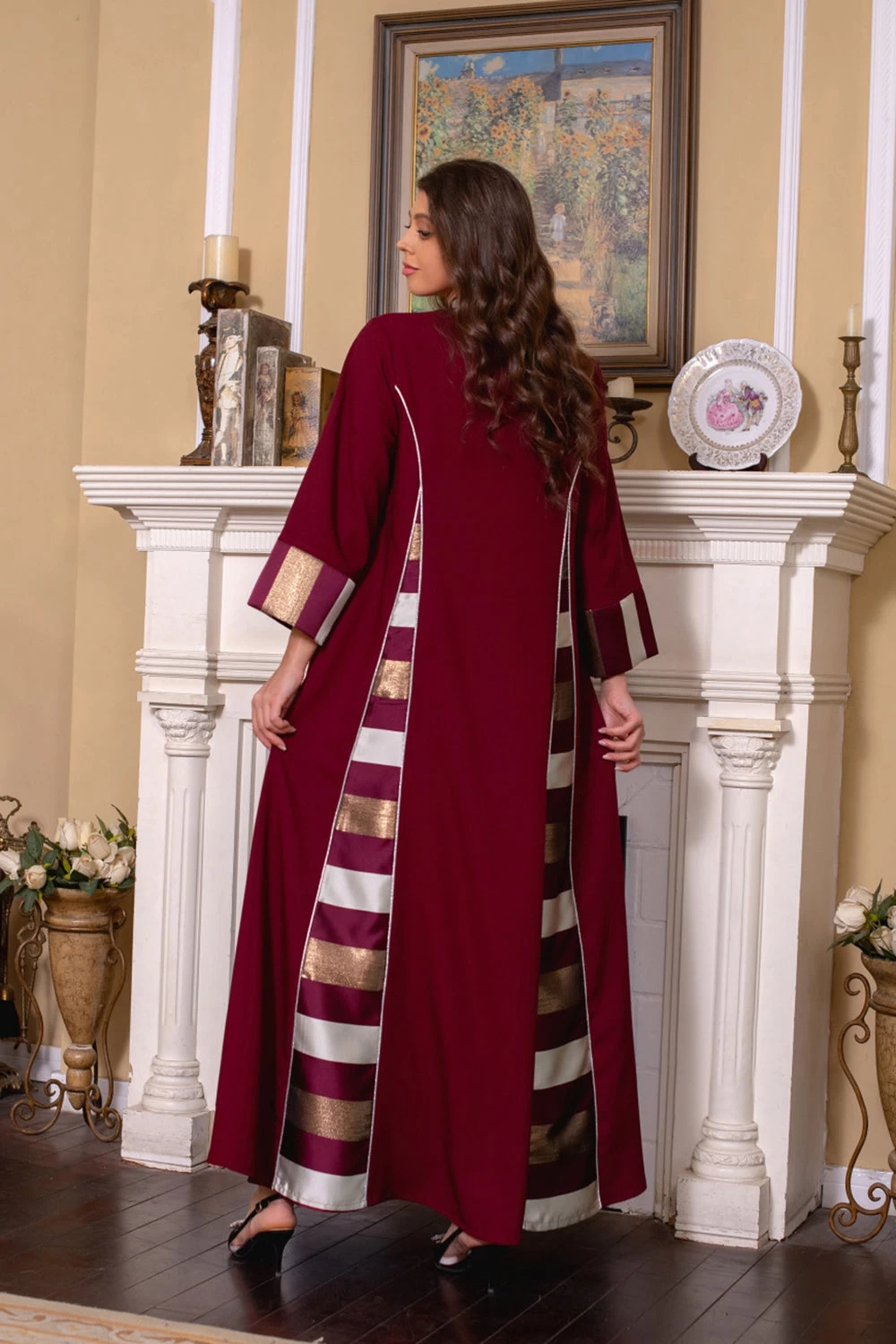 Bourgogne Robe De Soirée Caftan Marocaine 5 Bourgogne Robe De Soirée Caftan Marocaine – Image 3
