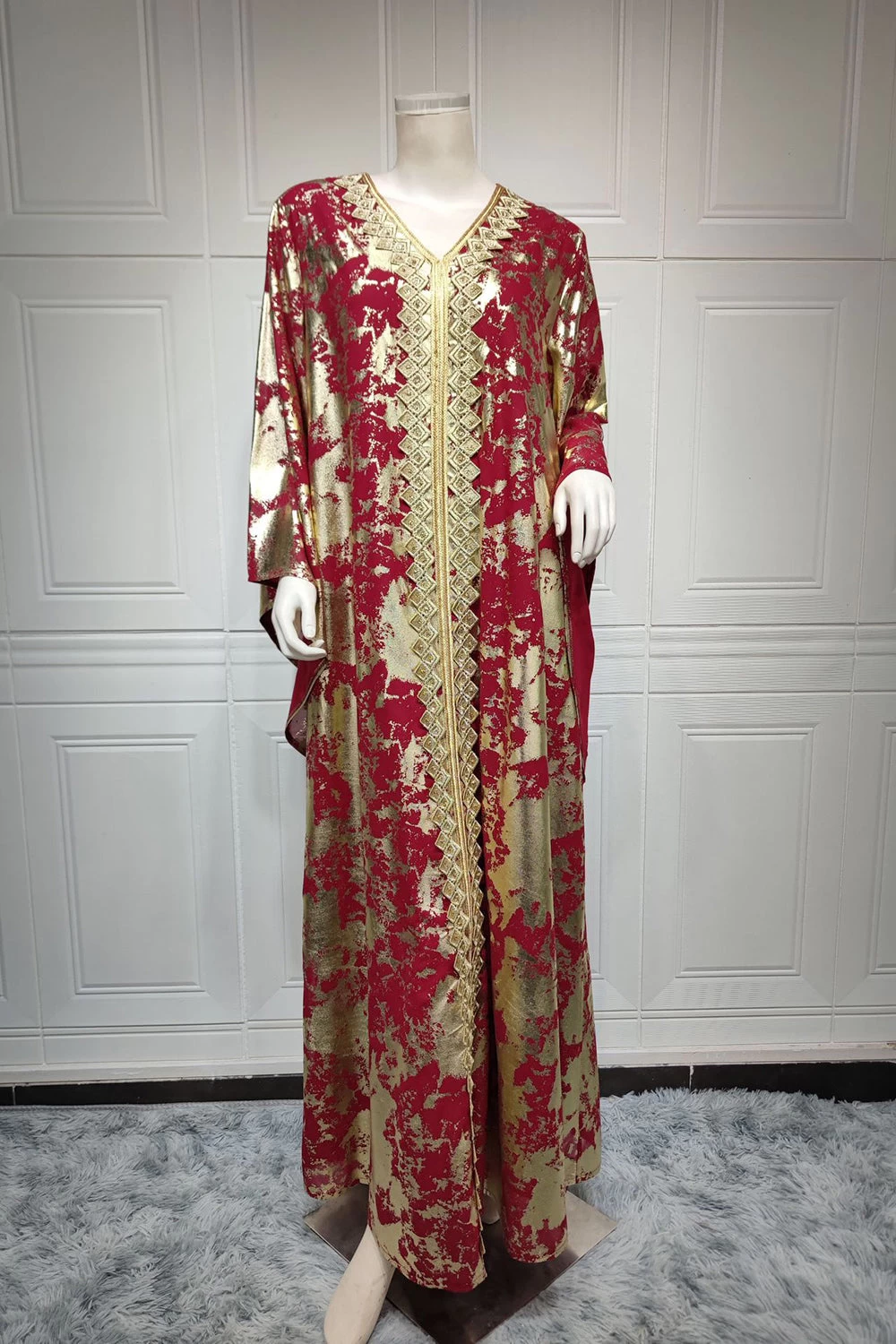 Robe Longue Marocaine Marocaine Florale Rouge 4 Robe Longue Marocaine Marocaine Florale Rouge – Image 2