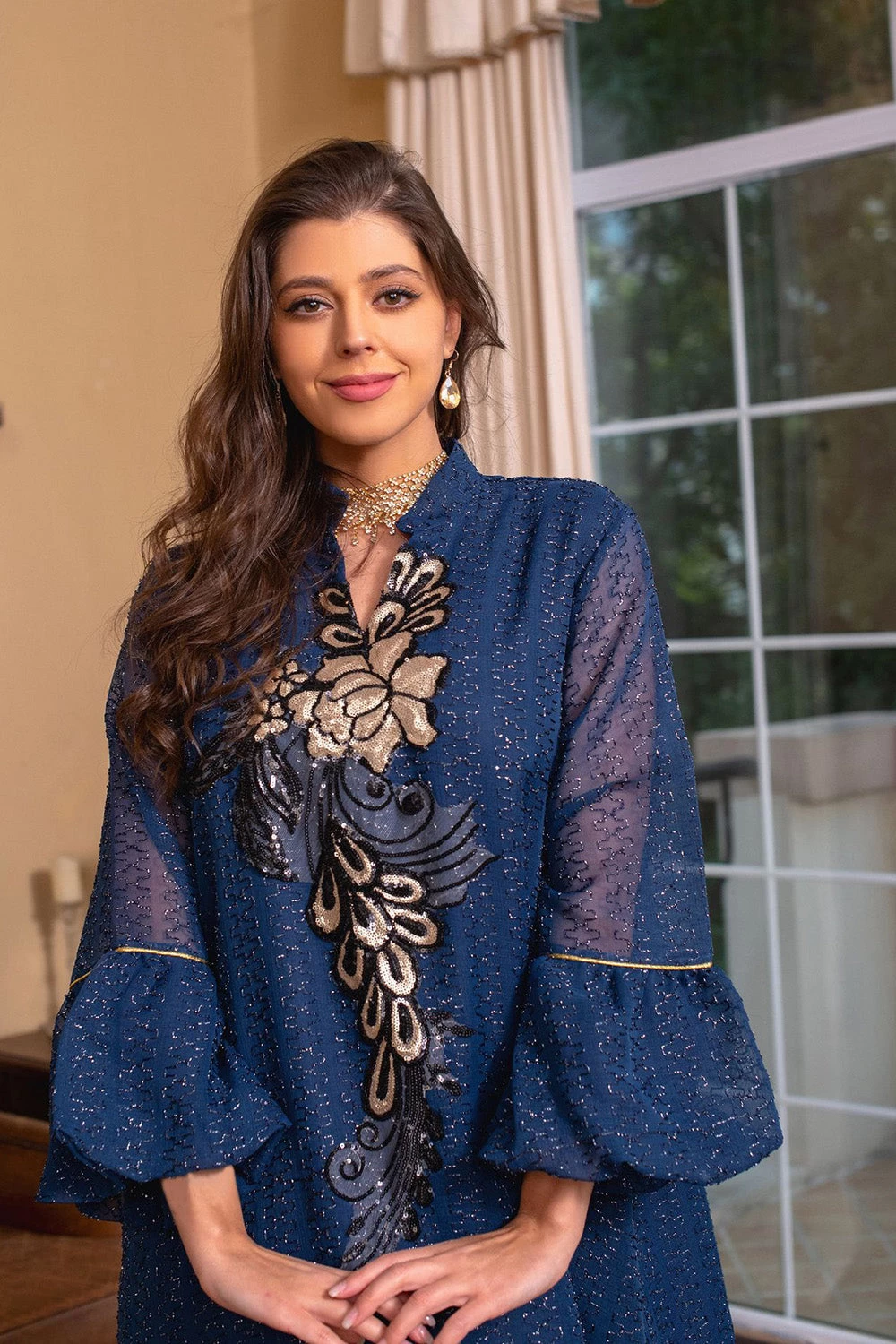 Élégante Broderie Vert Clair Robe Longue Abaya 14 Élégante Broderie Vert Clair Robe Longue Abaya – Image 12