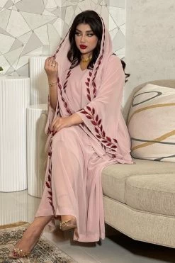 Robe Caftan Abaya Brodée à Manches Longues Avec écharpe 10 Robe Caftan Abaya Brodée à Manches Longues Avec écharpe -Zapaka CGLLY30472Pink 4