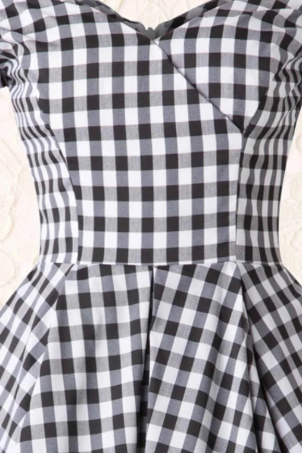 Robe Black Gingham Vintage Des Années 50 5 Robe Black Gingham Vintage Des Années 50 – Image 3