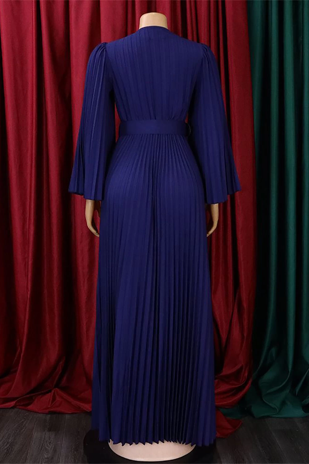 Robe D’invité De Mariage Longue Plissée Bleu Ciel 7 Robe D’invité De Mariage Longue Plissée Bleu Ciel – Image 5