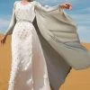 Abaya Gris Fait à La Main En Deux Pièces 2 Abaya Gris Fait à La Main En Deux Pièces -Zapaka CGZLZD22012 Grey 1 first