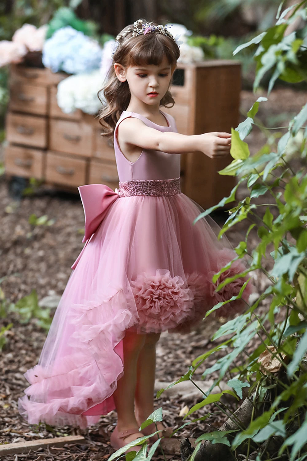 Blush High Low Flower Girl Robe Avec Fleurs 4 Blush High Low Flower Girl Robe Avec Fleurs – Image 2