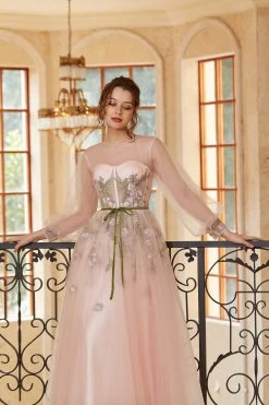 Une Ligne Jewel Light Nude Tea Length Prom Robe De Bal à Manches Longues 13 Une Ligne Jewel Light Nude Tea Length Prom Robe De Bal à Manches Longues -Zapaka YYZL163 Light Nude 3