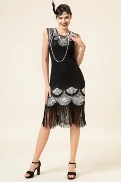 Noir Et Argent Franges à Paillettes Années 20 Robe Gatsby Flapper Avec 20s Accessoires Set -Zapaka YYZLHB230020 2