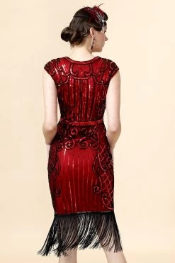 Burugndy Sequins Robe à Franges Flapper Avec Ensemble D’accessoires Des Années 20 -Zapaka YYZLHB230062 3