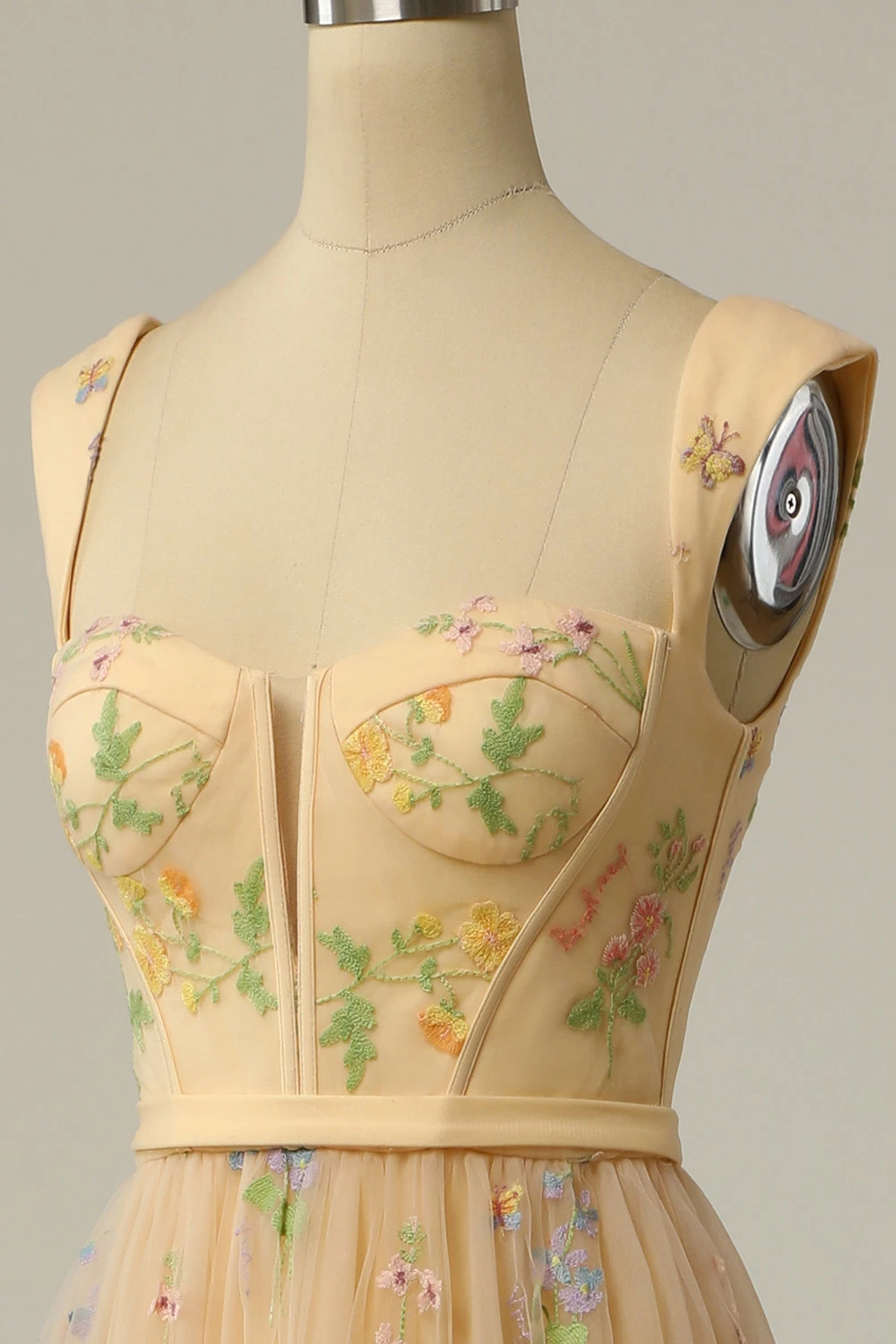 Une Ligne Sweetheart Champagne Long Prom Robe Avec Broderie 7 Une Ligne Sweetheart Champagne Long Prom Robe Avec Broderie – Image 5