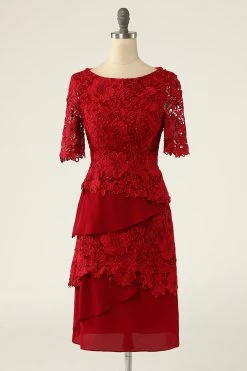 Robe De Mère De La Mariée Deux Pièces Rouge Foncé Avec Dentelle