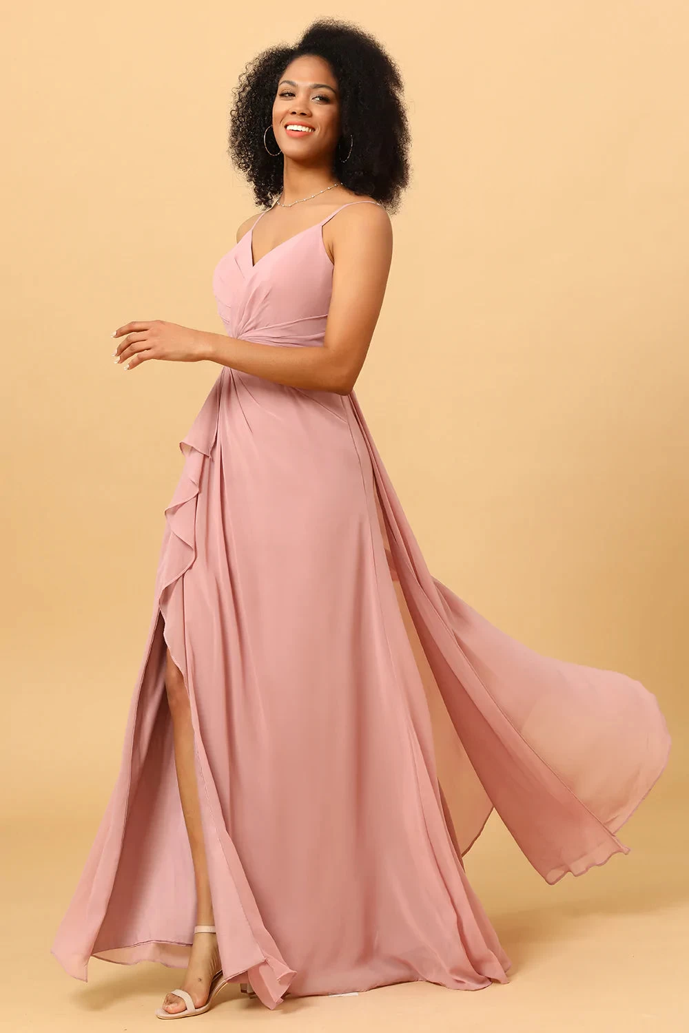 Une Ligne De Bretelles Spaghetti Blush Robe De Demoiselle D’honneur Longue Avec Front Fendu 8 Une Ligne De Bretelles Spaghetti Blush Robe De Demoiselle D’honneur Longue Avec Front Fendu – Image 6